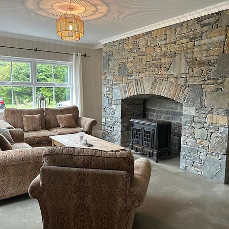 Shanakeever Farm - 3 Bedroom Apartment Clifden Bagian luar foto